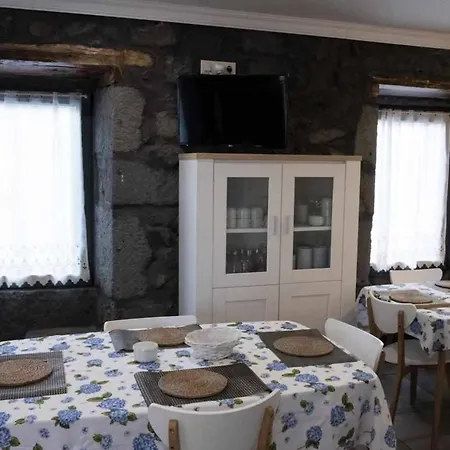In Guest - Double With Sea View - In Azores Vendégház São Roque do Pico